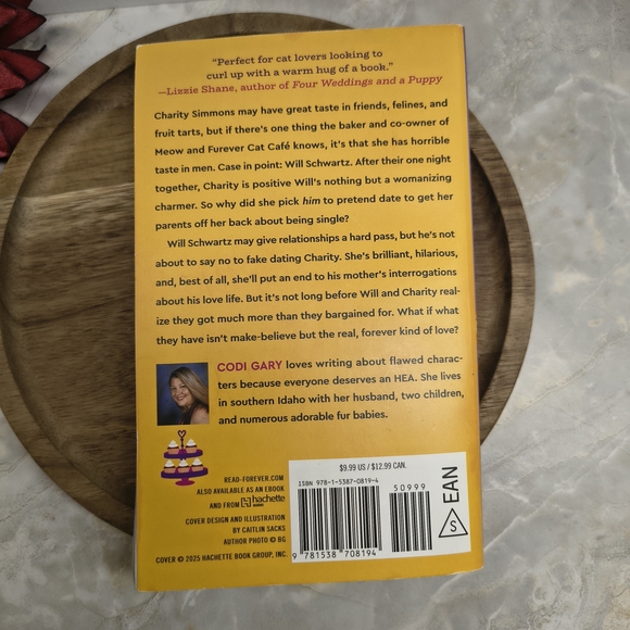 Finding Mr. Purrfect Book - Picture 3 of 5